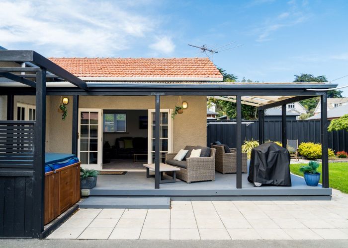  at 14 Kennedy Street, Saint Clair, Dunedin, Otago