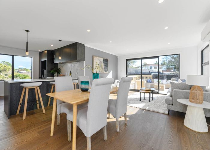  at 9C Camrose Place, Glenfield, North Shore City, Auckland