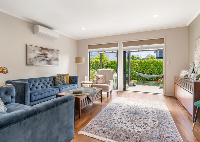  at 20 Trecarne Street, Karaka