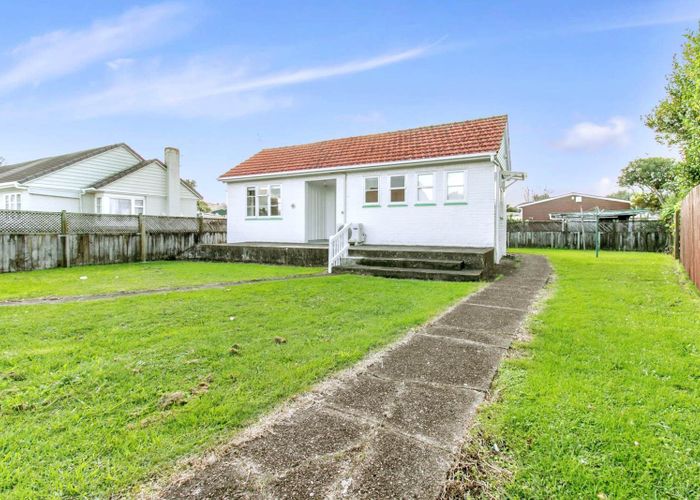  at 99 Lambeth Road, Sandringham, Auckland City, Auckland