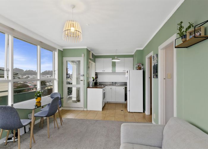  at 4/4 Kenwyn Terrace, Newtown, Wellington