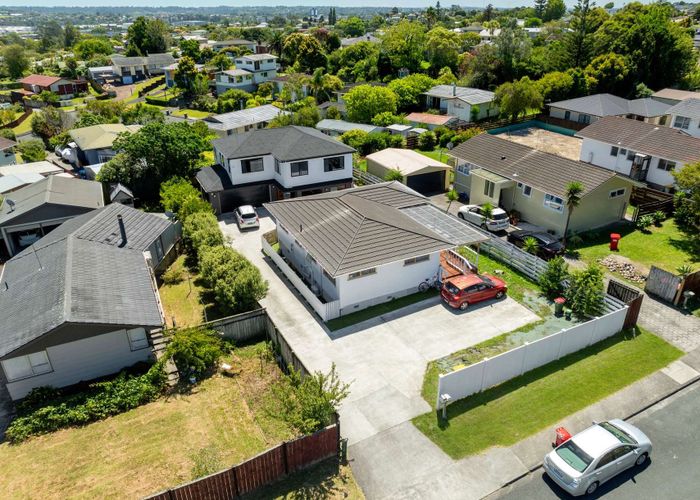 For sale 13 Waari Avenue, Sunnyvale, Waitakere City, Auckland homes