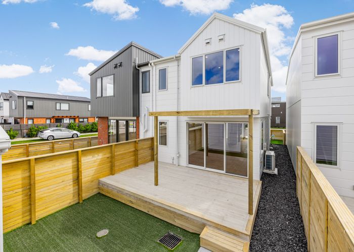  at 32 Corporal Street, Papakura, Papakura, Auckland