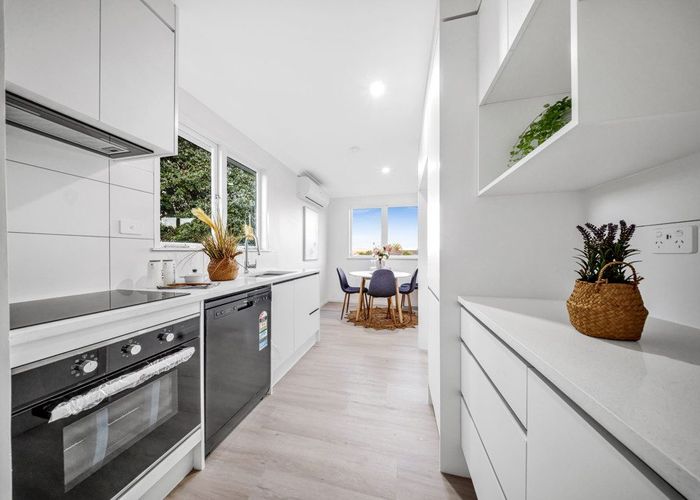  at 6 Frangipani Avenue, Manurewa, Manukau City, Auckland