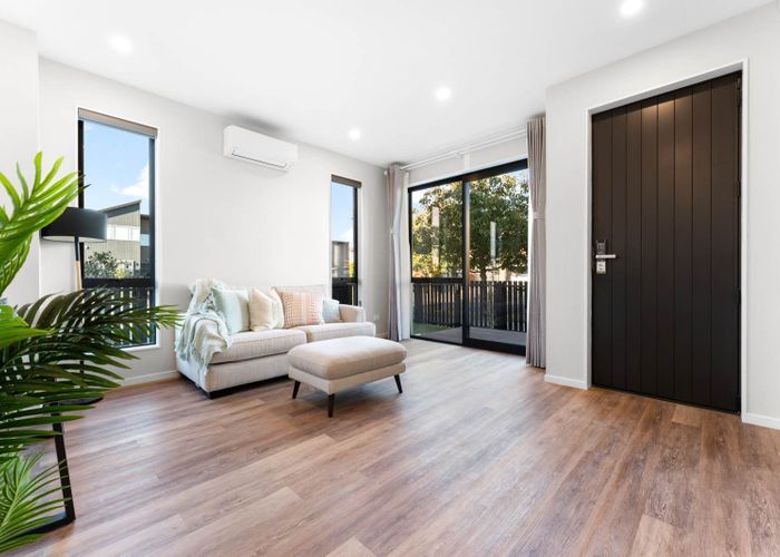  at 7 Hiki Street, Hobsonville, Waitakere City, Auckland