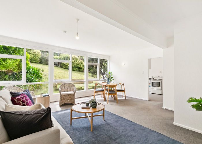  at 4/1 Canterbury Street, Karori, Wellington