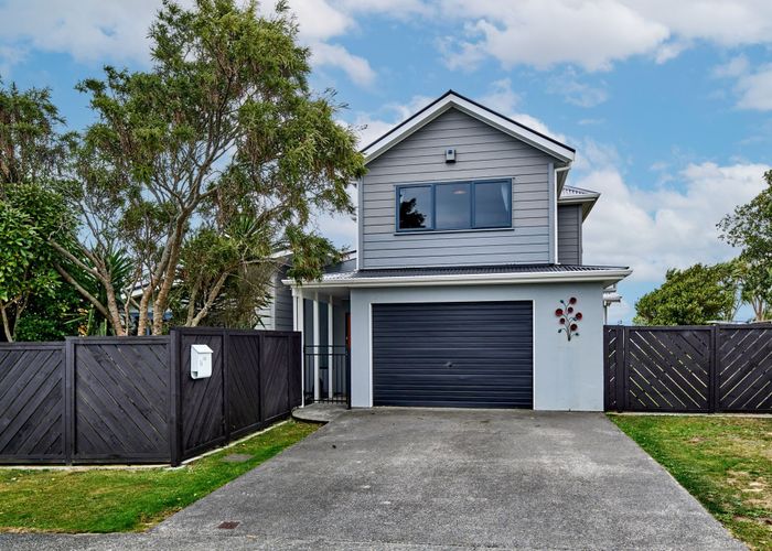  at 16 Doncaster Terrace, Ascot Park, Porirua