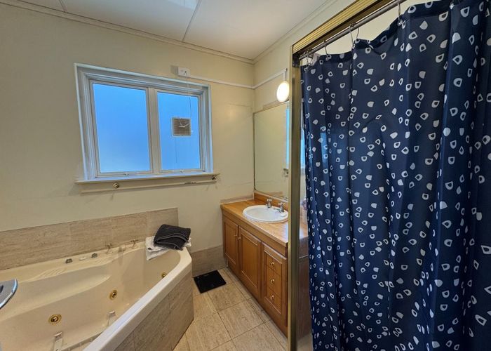  at 196 Fendalton Road, Fendalton, Christchurch City, Canterbury