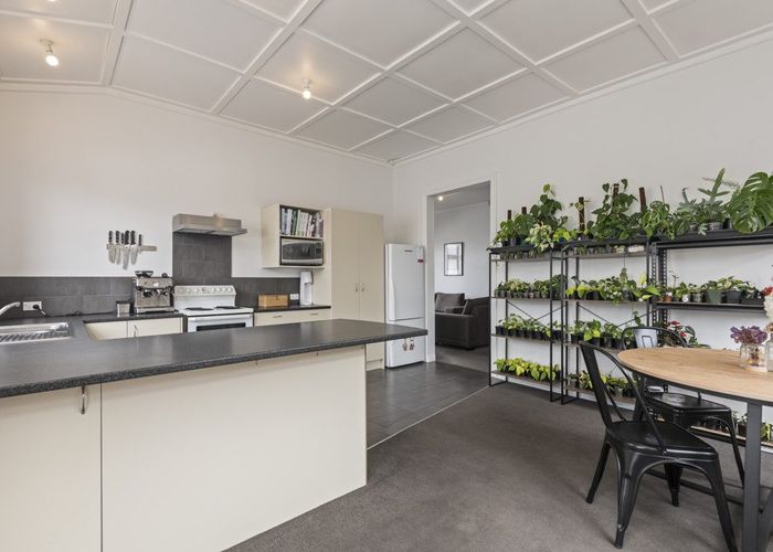  at 570 Church Street, Terrace End, Palmerston North
