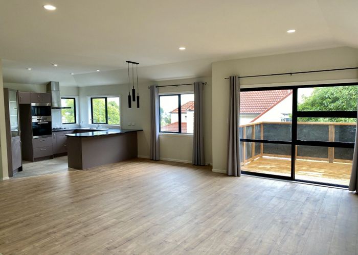  at 29 Mariners View Road, Beach Haven, North Shore City, Auckland