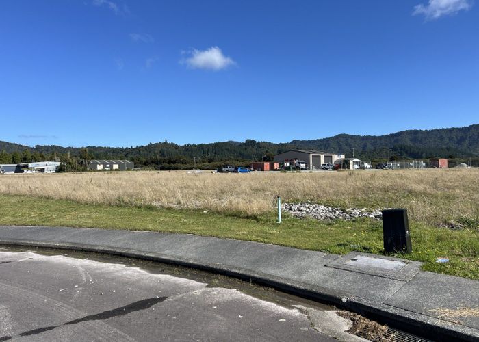  at 27 and 29 Silver Pine Place, Greymouth, Grey, West Coast