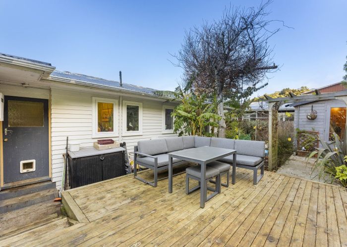  at 24 Acacia Avenue, Maungaraki, Lower Hutt