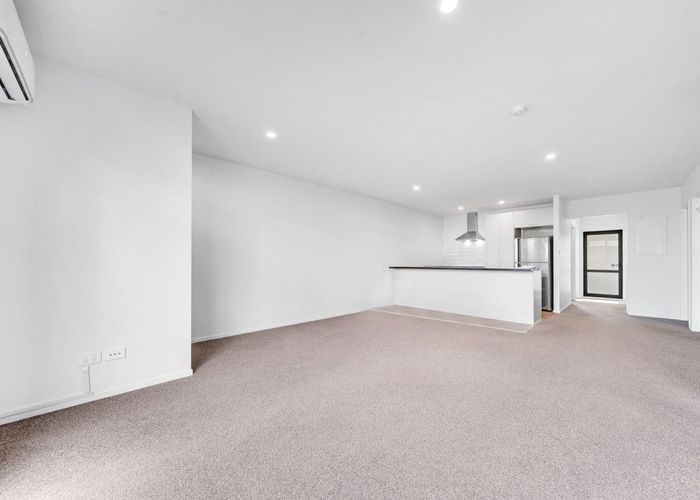  at 9 Tarapuke Lane, Papakura, Papakura, Auckland