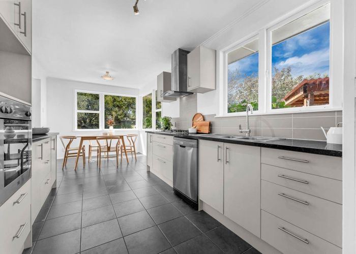  at 86 Mead Street, Avondale, Auckland City, Auckland