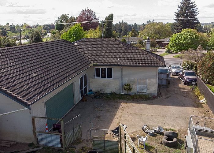  at 2 Lyon Street, Kihikihi, Te Awamutu
