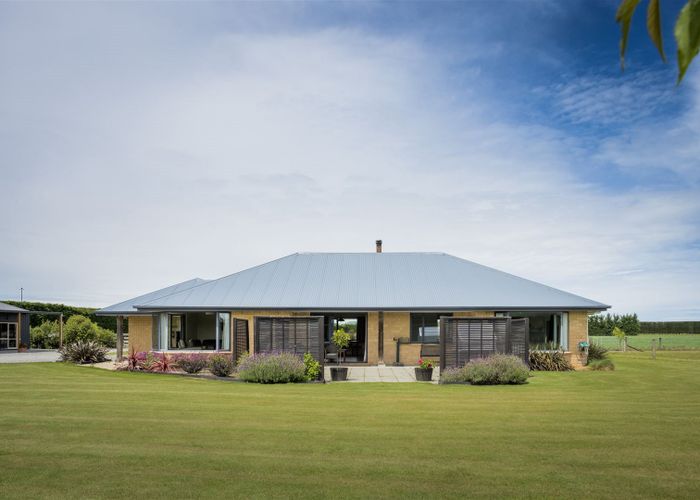  at 2/243 Weedons Ross Road, Christchurch