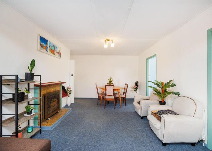  at 48 Tweed Street, Roslyn, Palmerston North