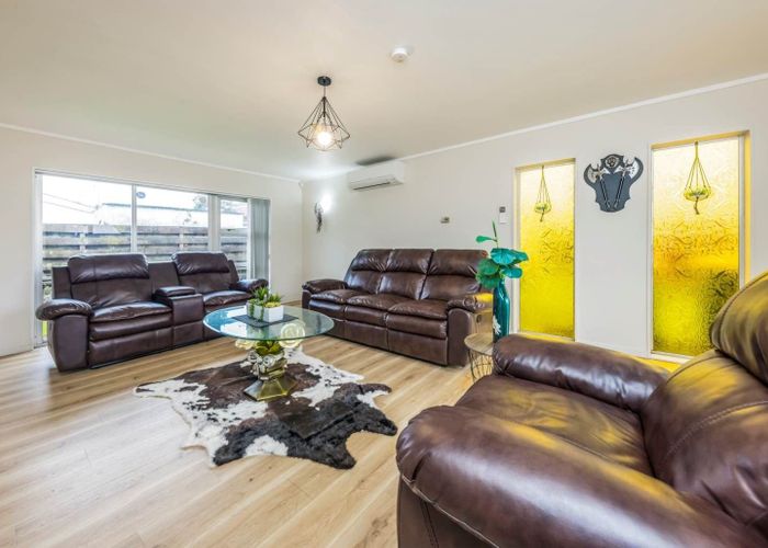  at 4 Chichester Drive, Rosehill, Papakura, Auckland