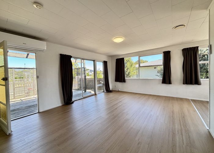  at 18 Feasegate Street, Manurewa, Manukau City, Auckland