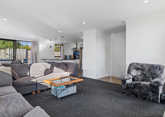  at 27 Awataha Crescent, Pyes Pa, Tauranga