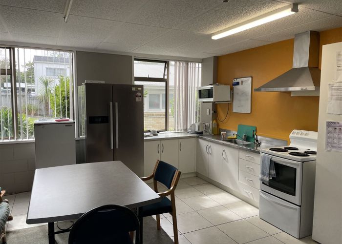  at 4 Hill Street, Hamilton Lake, Hamilton, Waikato