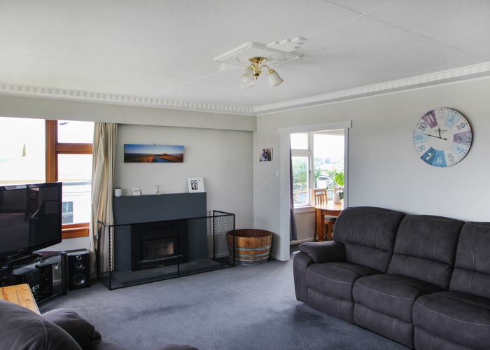  at 20 Arrow Crescent, Holmes Hill, Oamaru