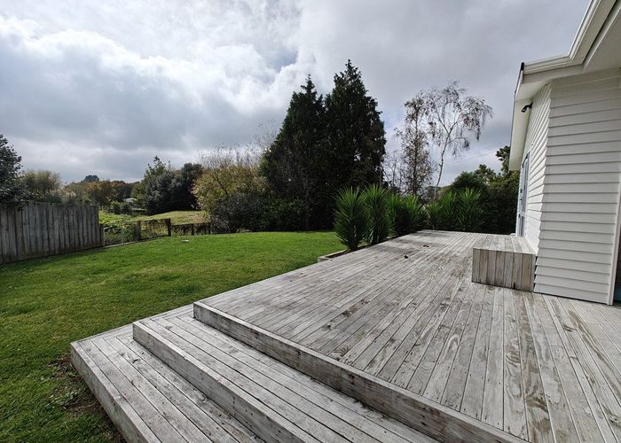  at 5 Puketaha Road, Puketaha