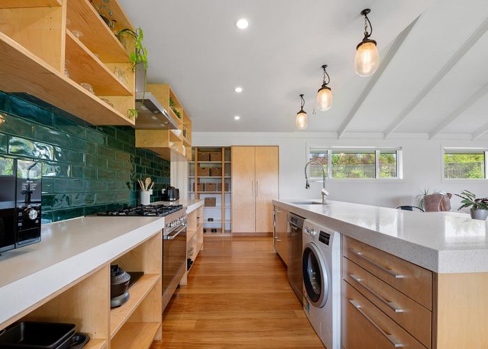  at 4/142 Mapara Road, Acacia Bay, Taupo