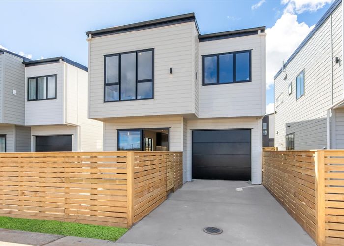  at 16 Greenbrier Street, Westgate, Waitakere City, Auckland