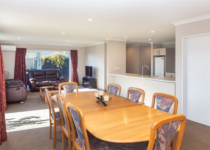  at 44/64 Port Hills Road, Heathcote Valley, Christchurch