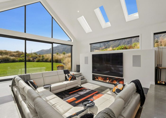  at 3 Chimney Lane, Jacks Point, Queenstown-Lakes, Otago