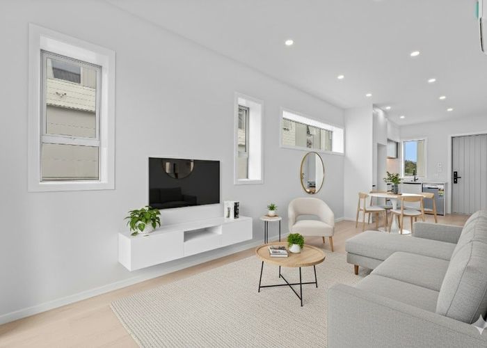  at 10A Clensmore Place, Torbay, North Shore City, Auckland