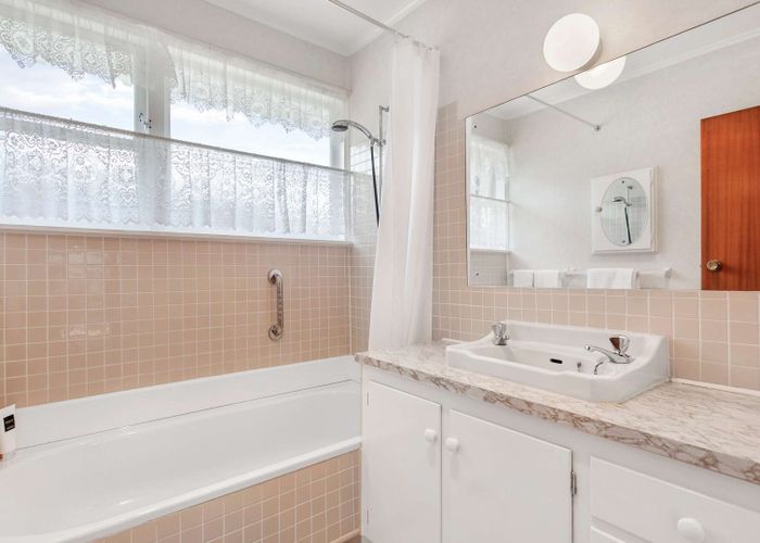  at 4/63 Rawhiti Road, Onehunga, Auckland