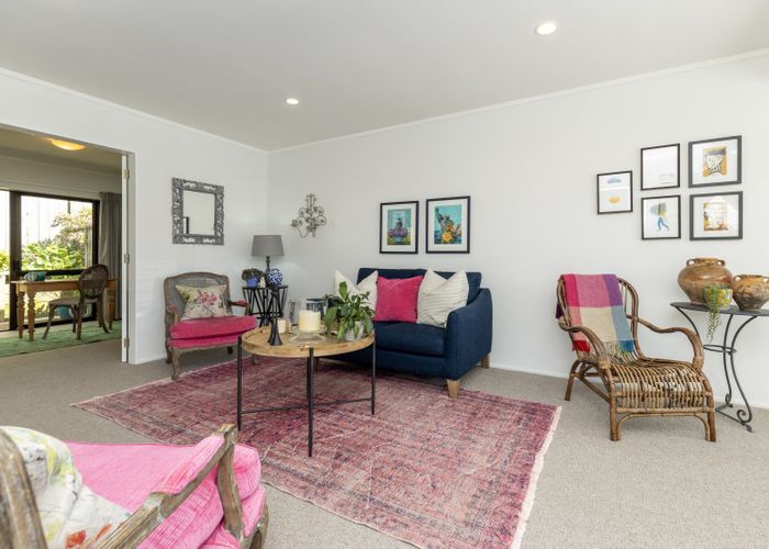  at 27/72 Rimu Road, Raumati Beach, Kapiti Coast, Wellington