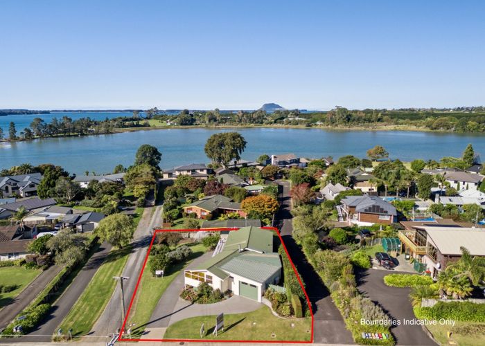 at 402 Snodgrass Road, Te Puna