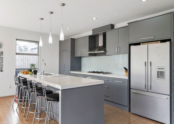  at 1 Melmore Pl, Pinehill, North Shore City, Auckland