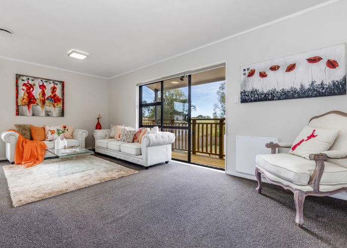  at 26 Imperial Place, Henderson, Auckland