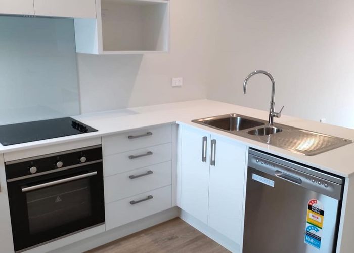  at 125 Metcalfe Road, Ranui, Auckland