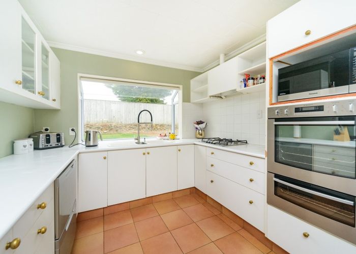  at 34 Meadowbrook Drive, Cloverlea, Palmerston North