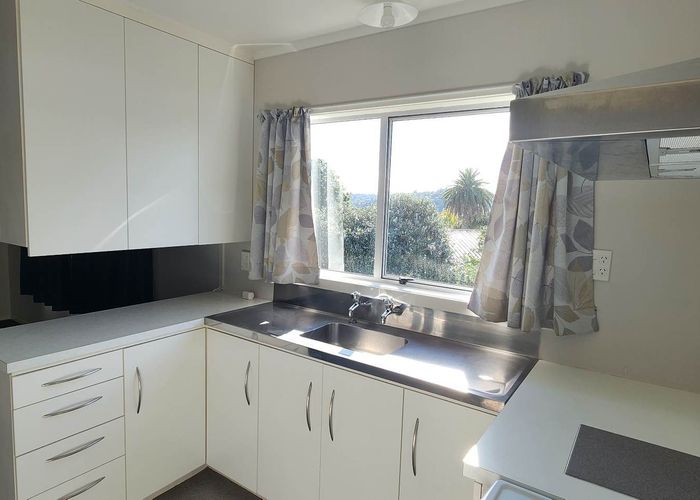  at 2/46D Salisbury Road, Birkdale, North Shore City, Auckland