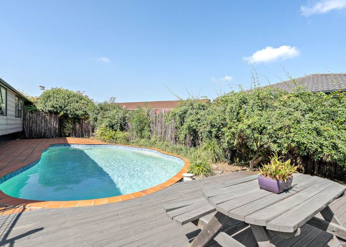  at 3 Bluewater Place, Wattle Downs, Auckland