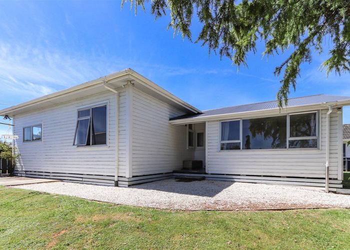  at 10 MAHOE ST, Inglewood, INGLEWOOD