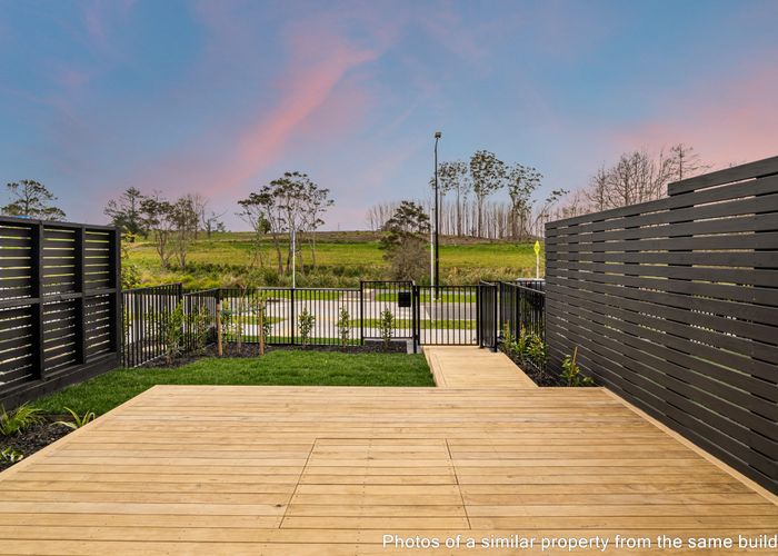  at 8/299 Te Taruna Drive, Milldale, Rodney, Auckland