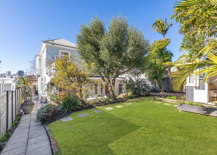 Free property data for 16 Paget Street, Freemans Bay, Auckland homes