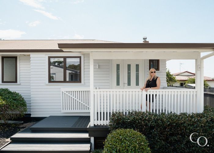  at 22 Queen Road, Bellevue, Tauranga
