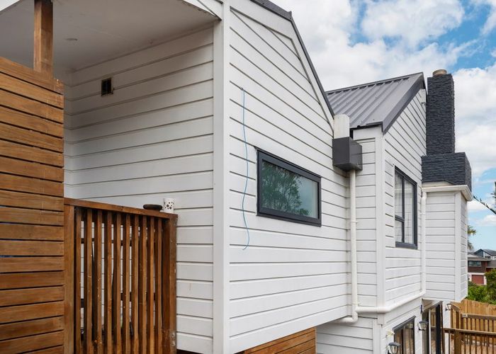  at Bucklands Beach, Manukau City, Auckland