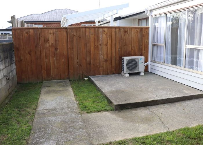  at 2/30 Whitley Avenue, Ebdentown, Upper Hutt, Wellington