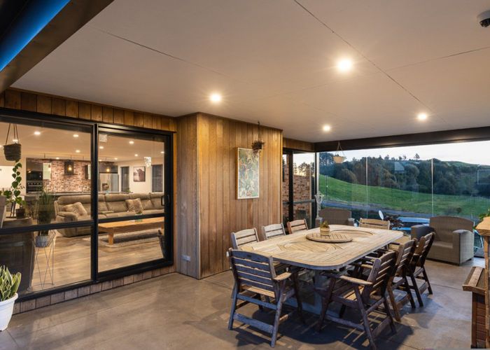  at 527 Frankley Road, Hurworth, New Plymouth