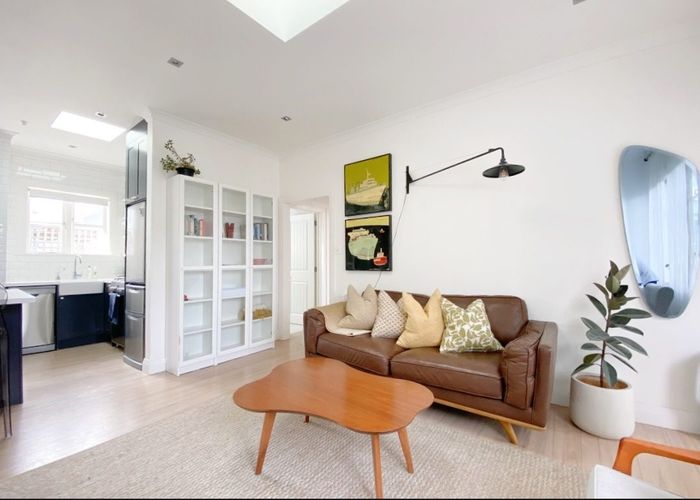  at 4/64 Victoria Road, Devonport, North Shore City, Auckland