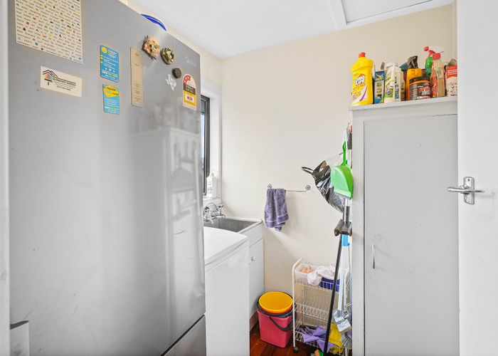  at 6 Skerten Avenue, Hornby, Christchurch